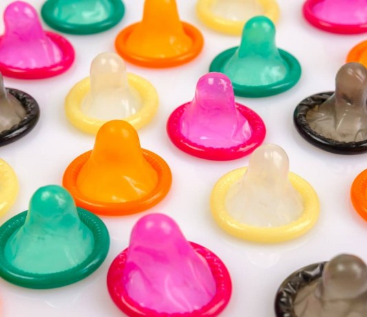 kondomi z okusom