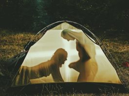 seks v kampu